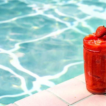 drinks sem álcool na piscina