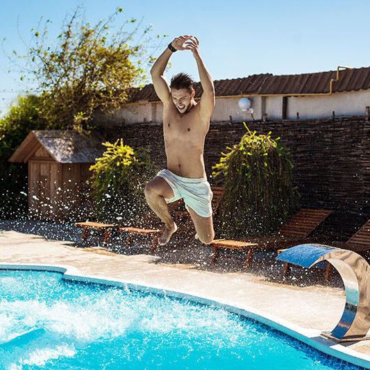 benefícios da natação regularmente