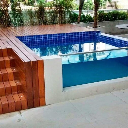 Piscina pré moldada