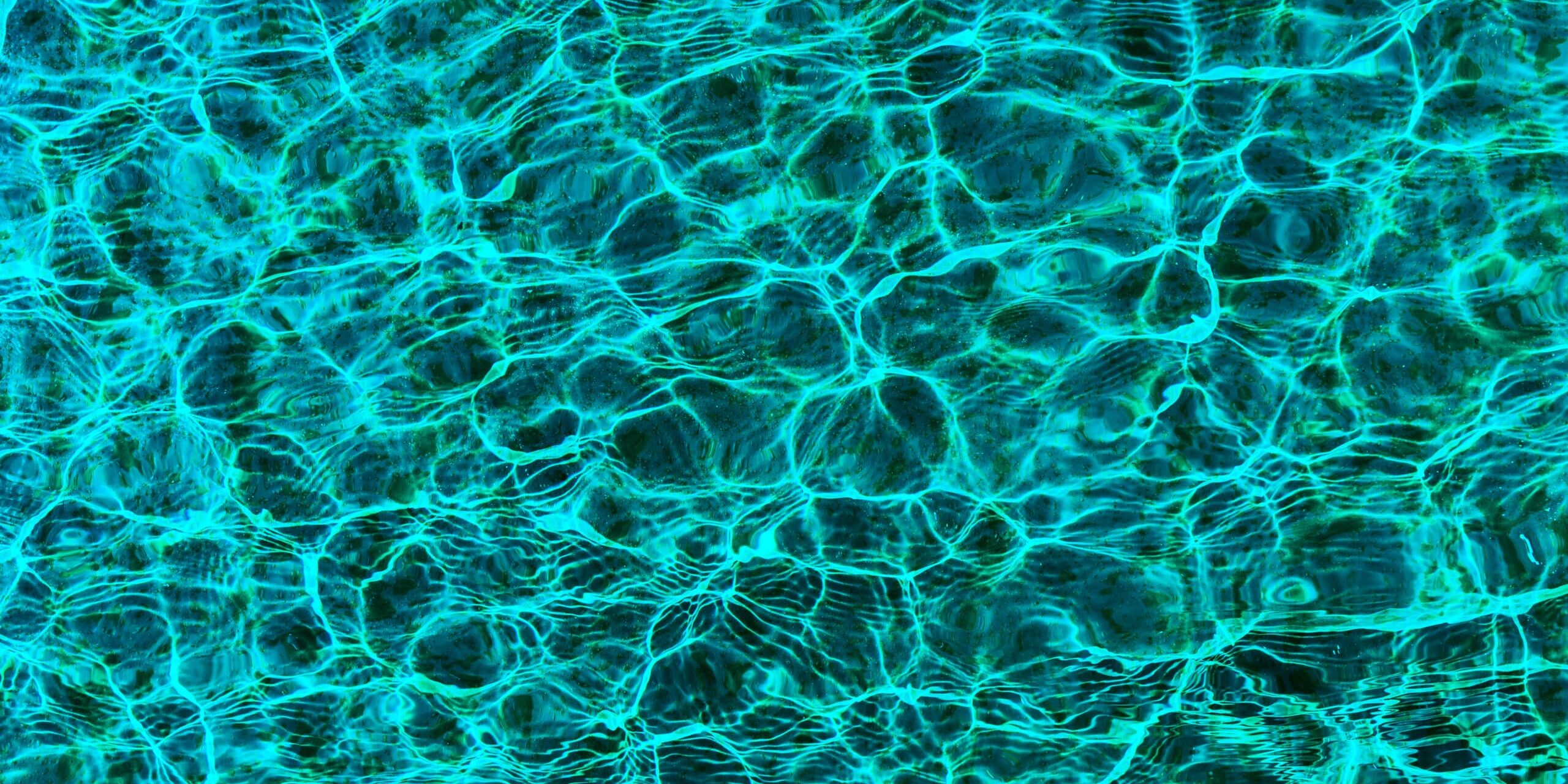 fluid-water-waves-intense-blue